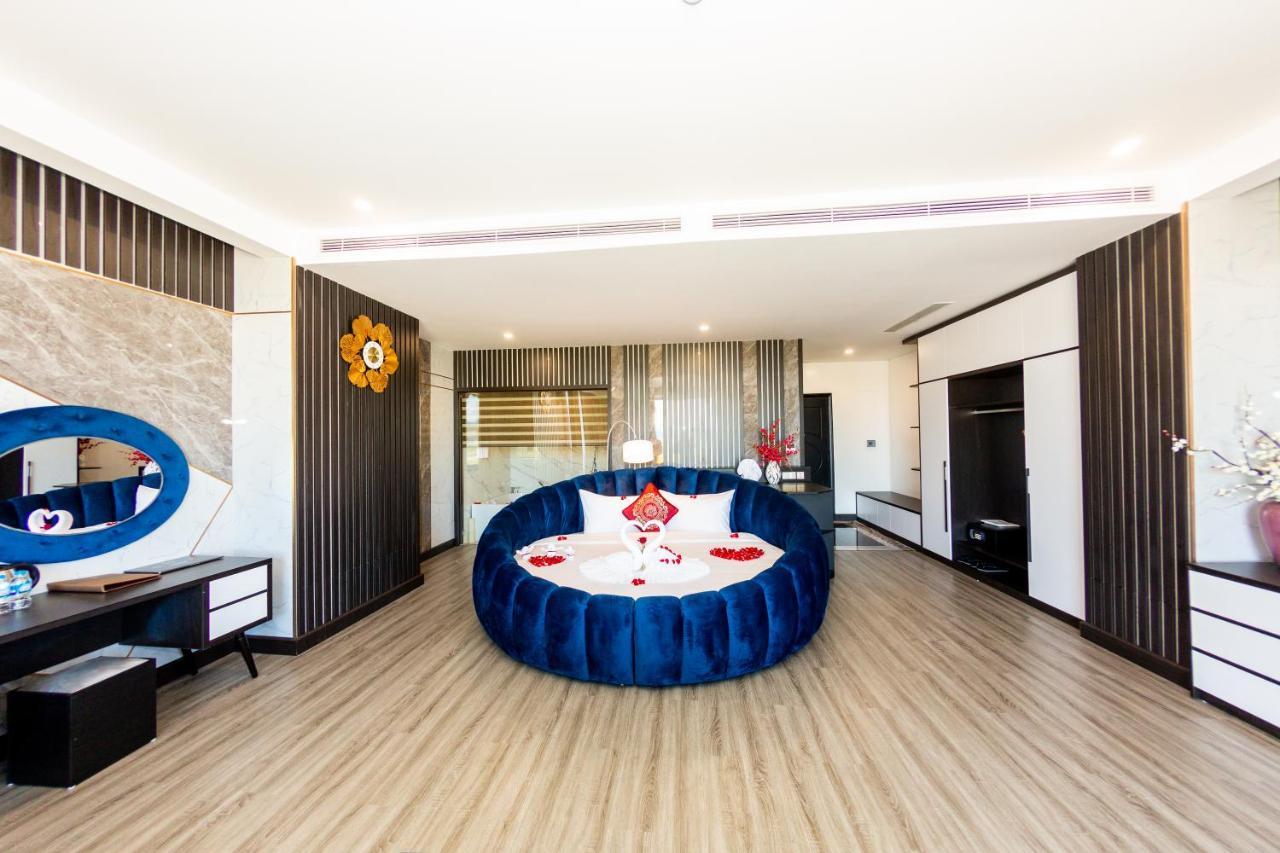 Diamond Hotel Van Don Cam Pha Bagian luar foto