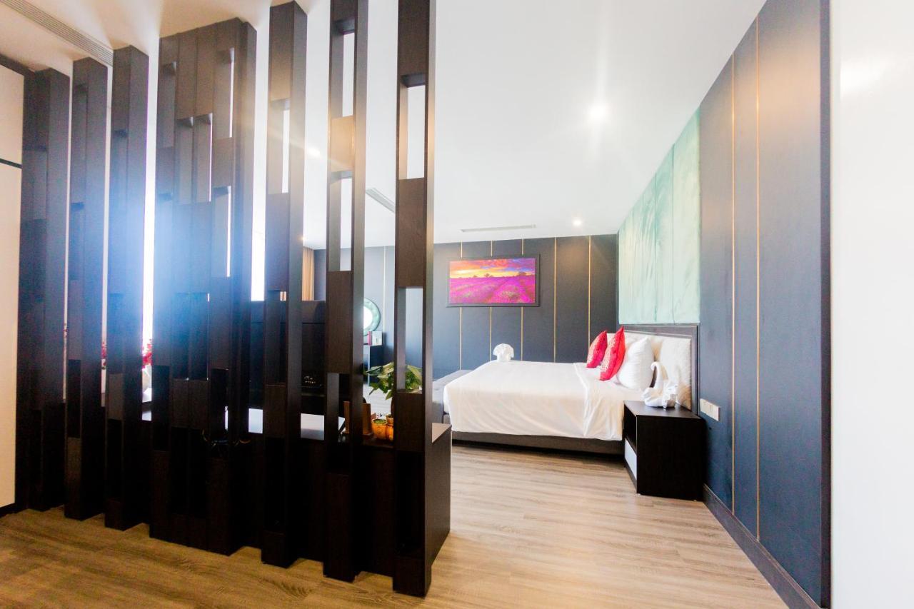 Diamond Hotel Van Don Cam Pha Bagian luar foto