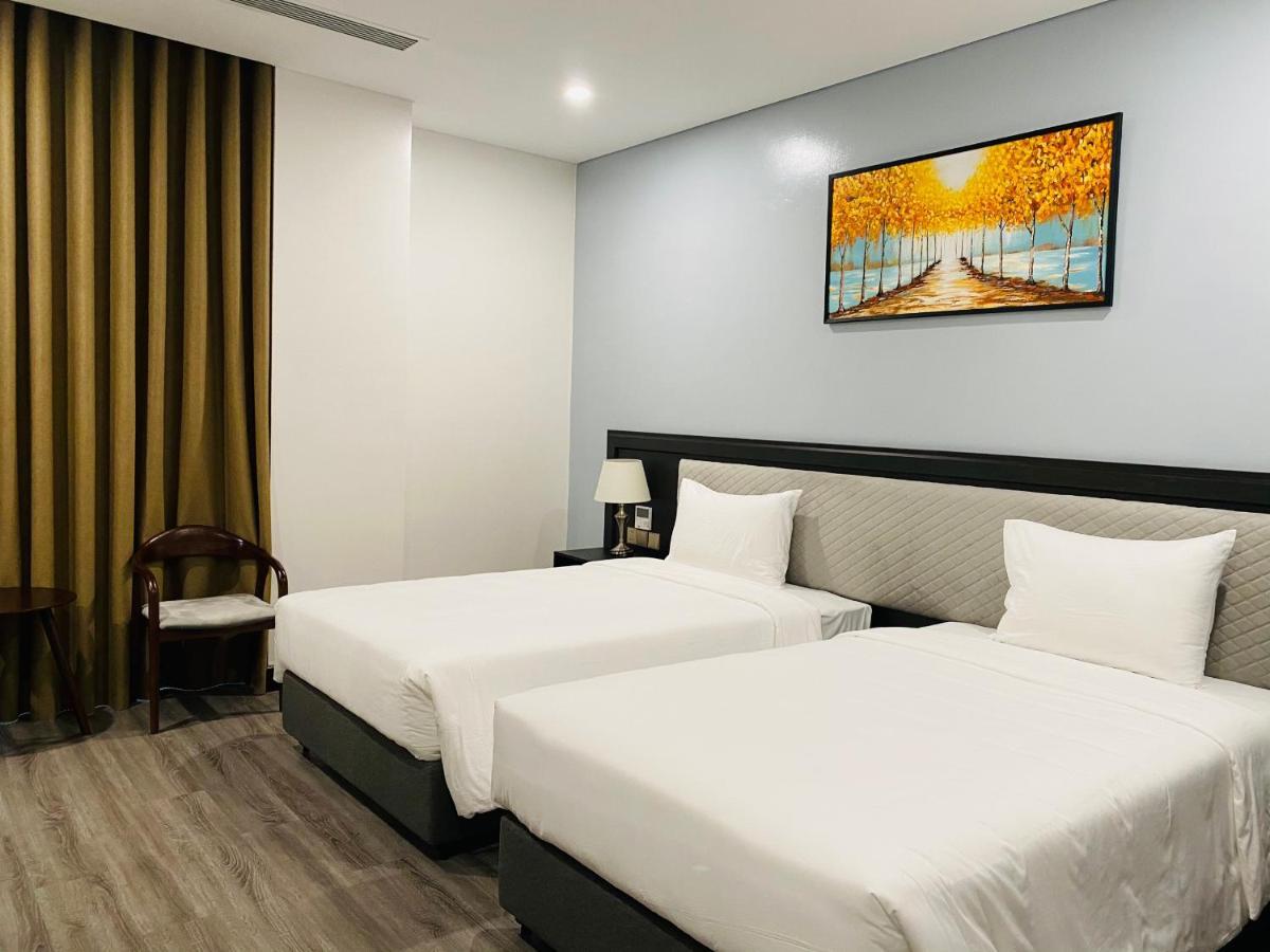 Diamond Hotel Van Don Cam Pha Bagian luar foto
