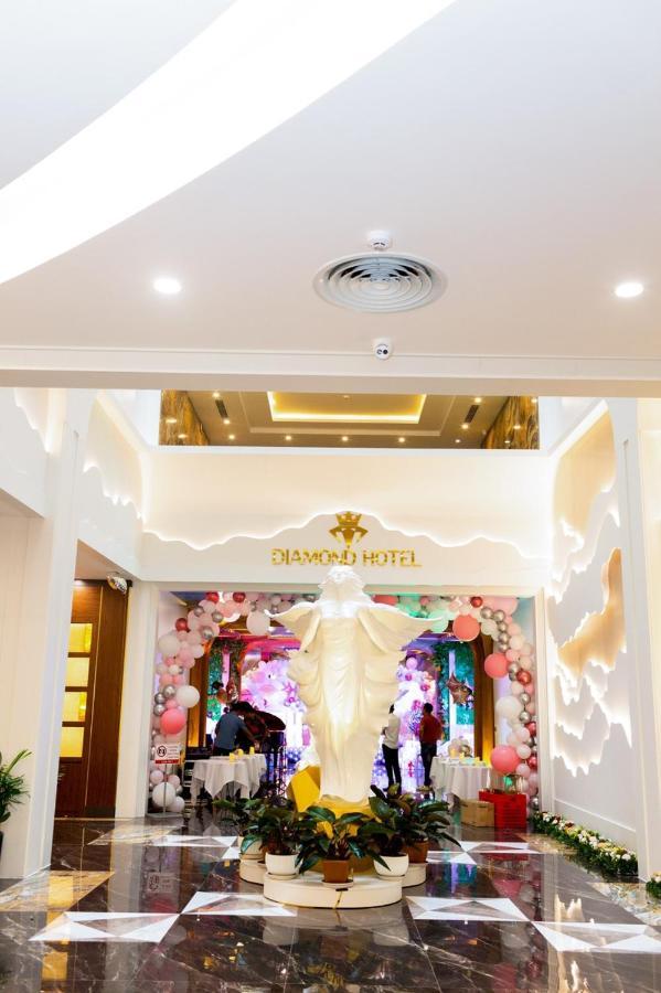 Diamond Hotel Van Don Cam Pha Bagian luar foto