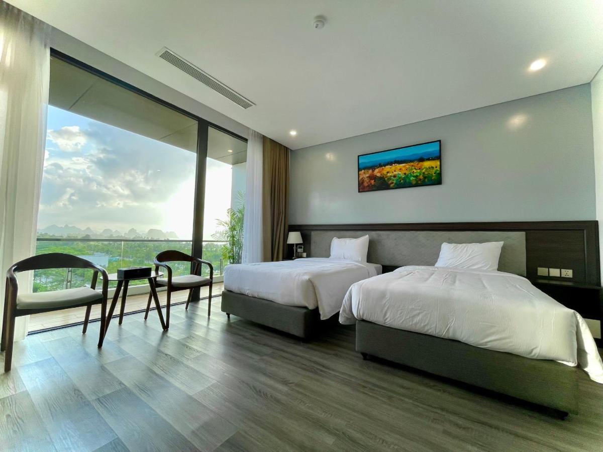 Diamond Hotel Van Don Cam Pha Bagian luar foto